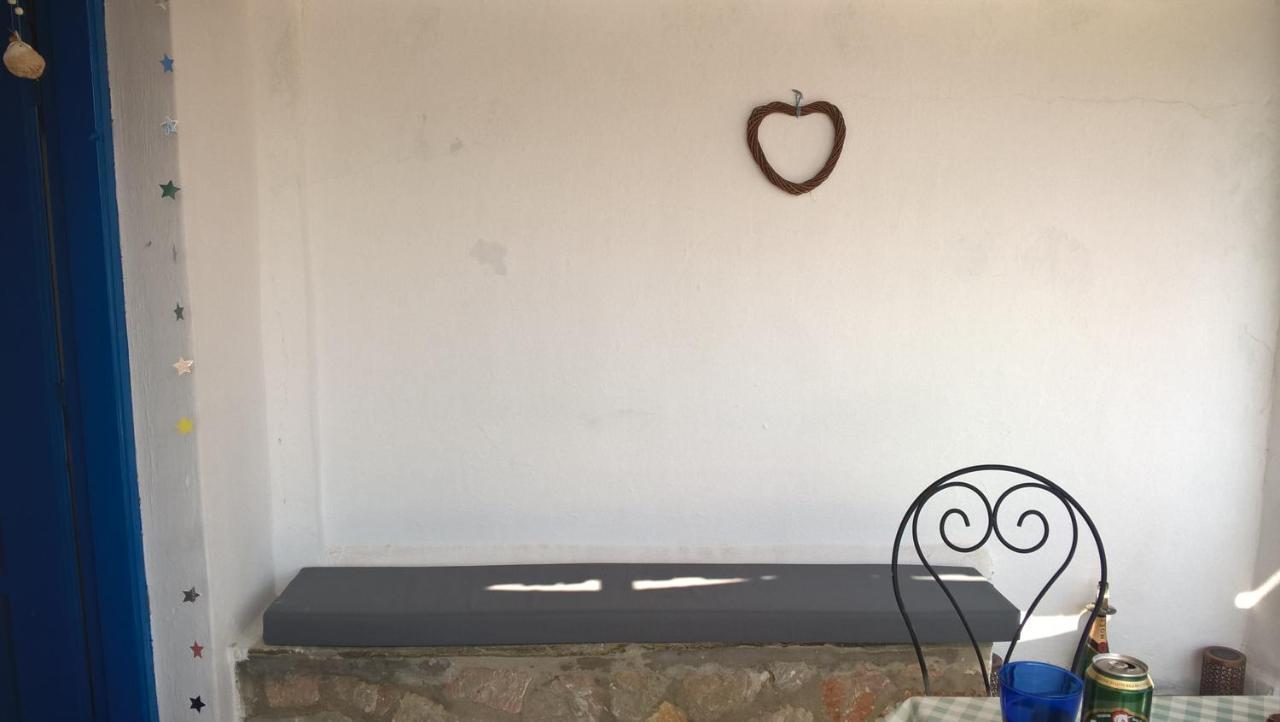 Eleanora Cottage Alónnisos エクステリア 写真
