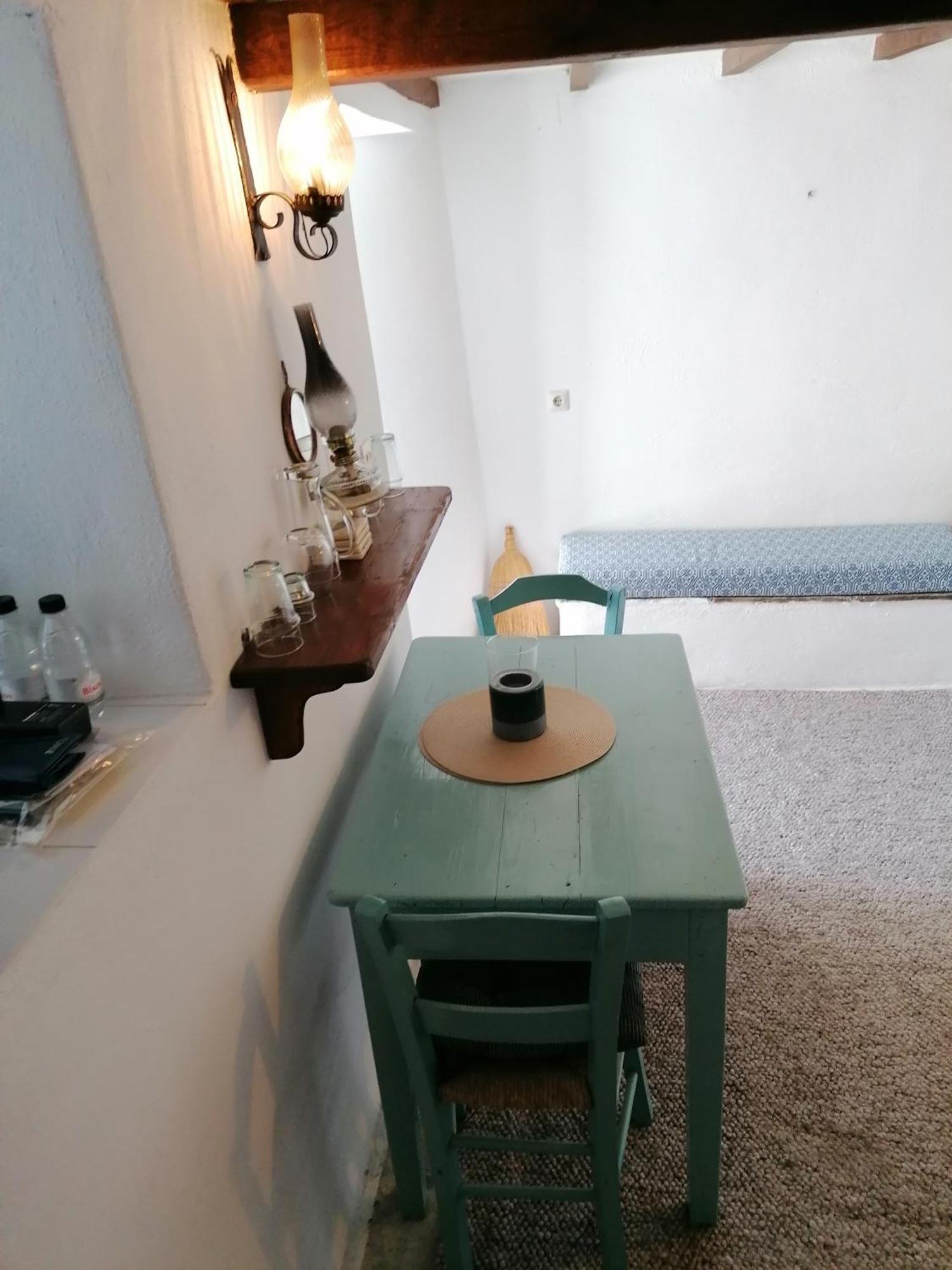 Eleanora Cottage Alónnisos エクステリア 写真